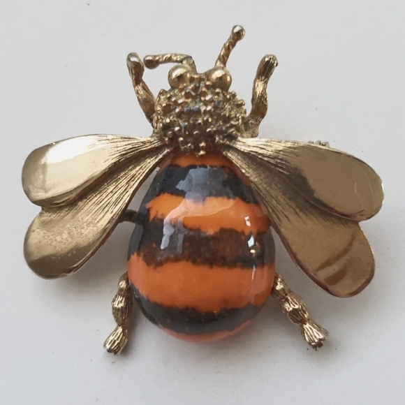 Vintage Bumble Bee Brooch Gold Tone Ceramic Orange Black Enamel 1 1/2 x 1 1/4".  - Picture 13 of 13